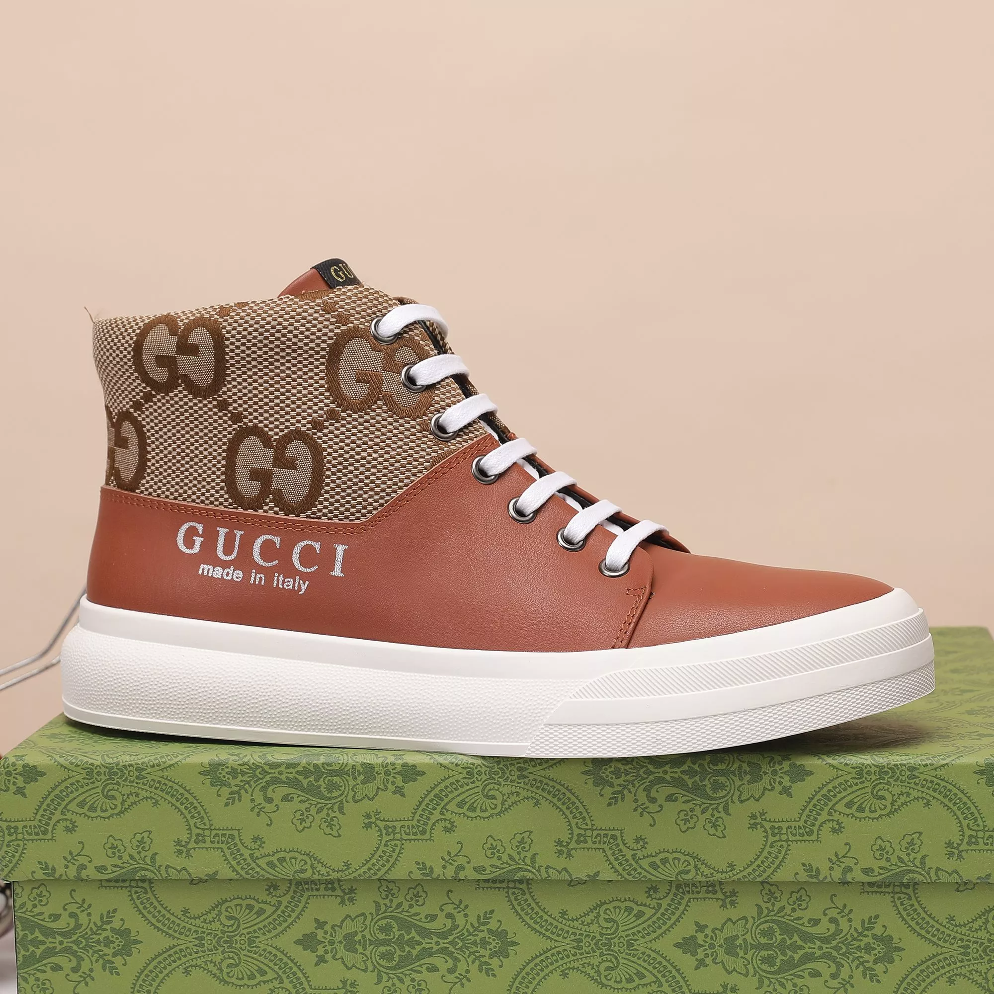 gucci high tops chaussures pour homme s_12b67a13